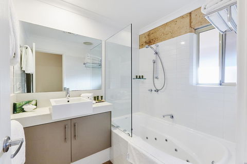 Eight Willows Retreat - Tourism Noosa 14