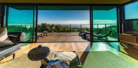 The Roozen Residence - Tourism Noosa 1