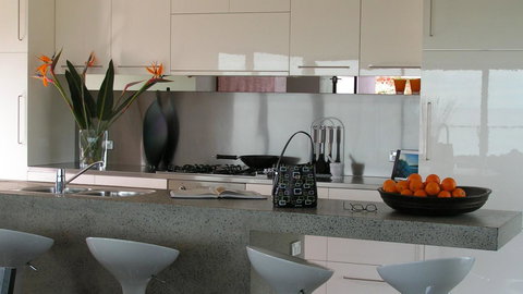 The Roozen Residence - Tourism Noosa 5