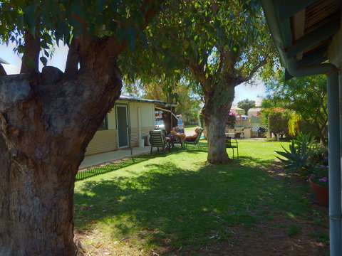 Lazy Lobster Holiday Units & Chalets - Tourism Noosa 32