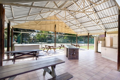 Armidale Tourist Park - Tourism Noosa 23