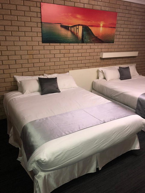 Carnarvon Motel - Tourism Noosa 9