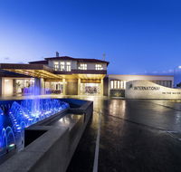 International on the Water Hotel - Tourism Noosa