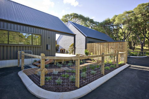 Margaret River Bungalow-1-street - Pet Friendly - Tourism Noosa 14