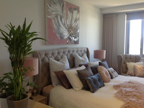 La Sea-esta Retreat At South Beach - Tourism Noosa 0