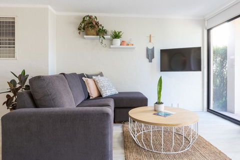 Number 72 Kalbarri Riverview Apartments - Tourism Noosa 1