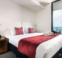 Ramada by Wyndham VetroBlu Scarborough Beach - Tourism Noosa