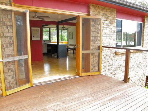 Pendeli Beach House - Tourism Noosa 7