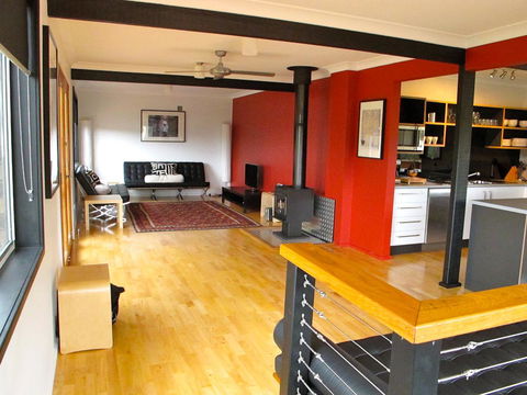 Pendeli Beach House - Tourism Noosa 2