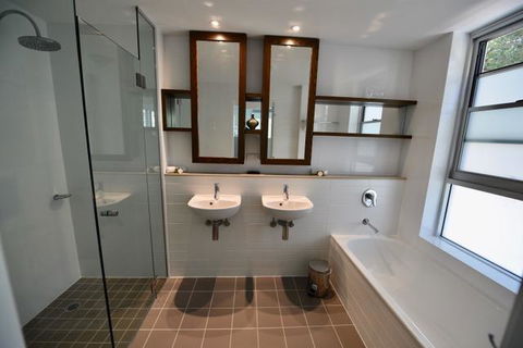 East On Byron - Tourism Noosa 18