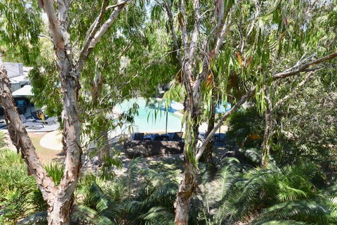 East On Byron - Tourism Noosa 26