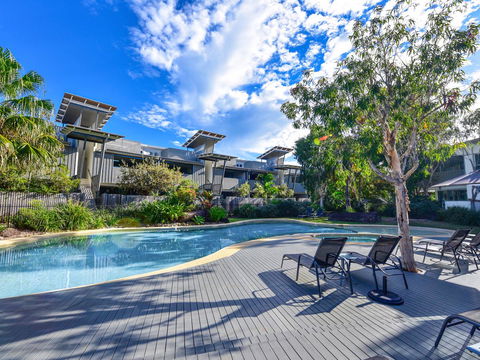 East On Byron - Tourism Noosa 1