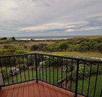Beachfront Apartments - Tourism Noosa