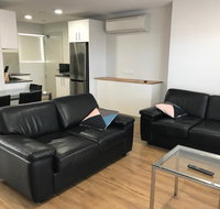 Jesmond Executive Villas - Tourism Noosa