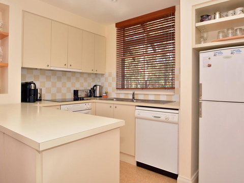 Villa 2br Prosecco Villa Located Within Cypress Lakes Resort - Tourism Noosa 8