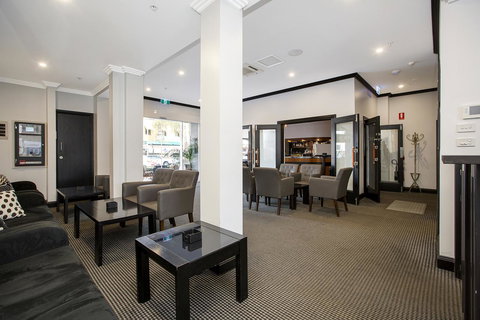 CH Boutique Hotel & Apartments, Ascend Hotel Collection - Tourism Noosa 29