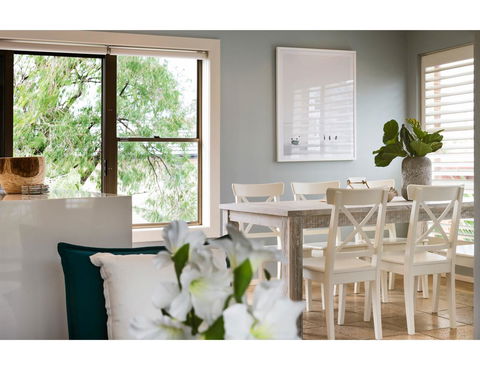 Beachside Getaway In Freshie W Parking - Tourism Noosa 3