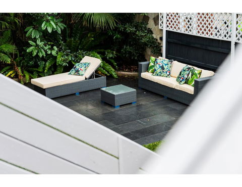 Beachside Getaway In Freshie W Parking - Tourism Noosa 4