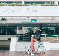 Waves Byron Bay - Tourism Noosa
