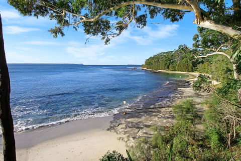 Huskisson Holiday Motel Cabins - Tourism Noosa 7