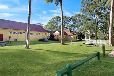 Huskisson Holiday Motel Cabins - Tourism Noosa 9