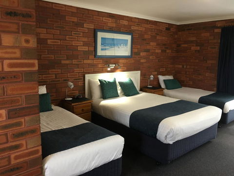 Pelican Motor Inn - Tourism Noosa 14