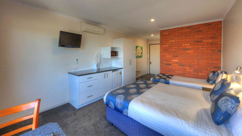 Pelican Motor Inn - Tourism Noosa 3