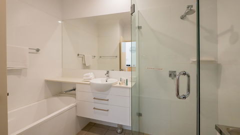 Byron Quarter Apartments - Tourism Noosa 36