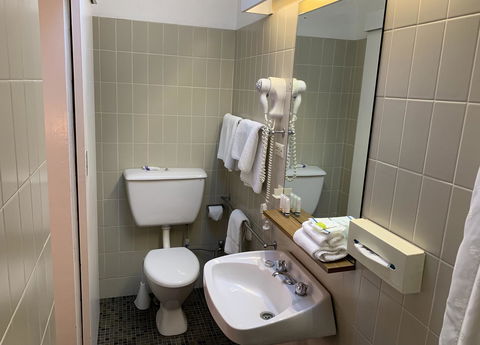 Econo Lodge Gateway Tamworth - Tourism Noosa 8