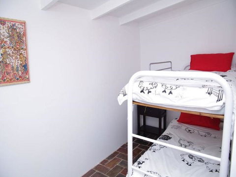 Jupiter, 3 Scott Street - Tourism Noosa 4