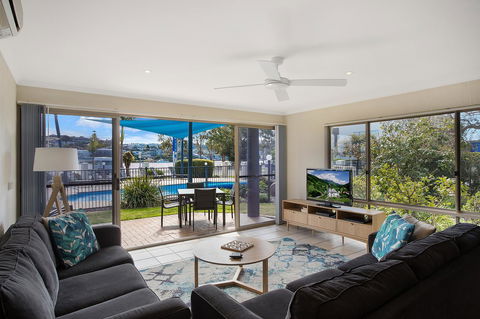 Sails Luxury Apartments Merimbula - Tourism Noosa 4