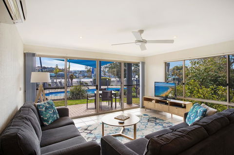 Sails Luxury Apartments Merimbula - Tourism Noosa 14