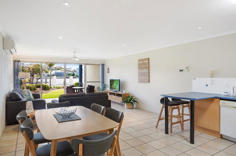 Sails Luxury Apartments Merimbula - Tourism Noosa 23
