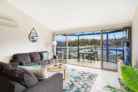 Sails Luxury Apartments Merimbula - Tourism Noosa 29