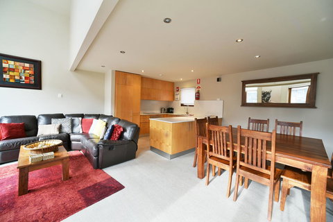 Snowstream 4 - Tourism Noosa 2