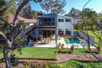 The Edgewater Bed  Breakfast