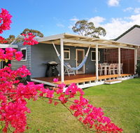 Hayes Beach House - Jervis Bay - Pet Friendly - Tourism Noosa