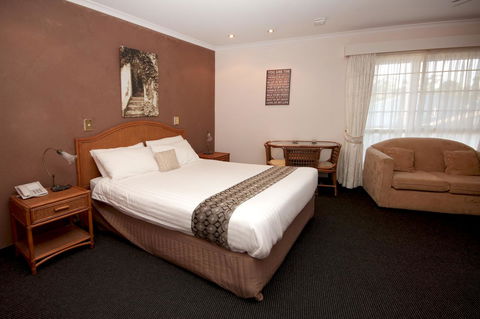 Sapphire Waters Motor Inn - Tourism Noosa 8