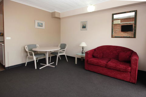 Sapphire Waters Motor Inn - Tourism Noosa 13