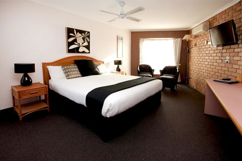 Sapphire Waters Motor Inn - Tourism Noosa 20