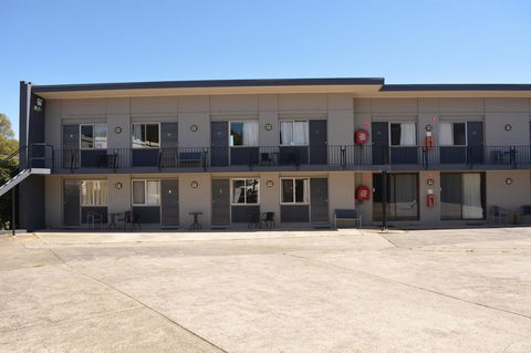 Commercial Hotel Motel Lithgow - Tourism Noosa 0