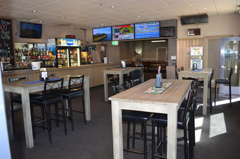 Commercial Hotel Motel Lithgow - Tourism Noosa 4