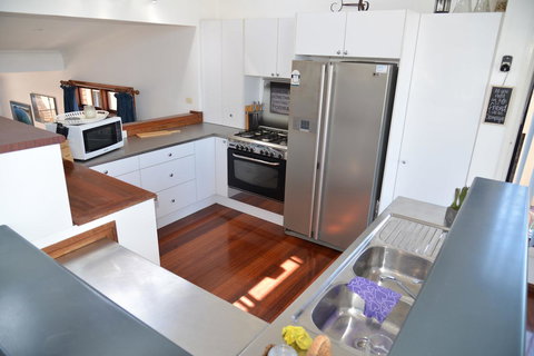 The Boat House - Tourism Noosa 5