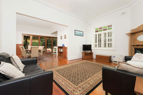 Coogee Family Home CO19 - Tourism Noosa 1