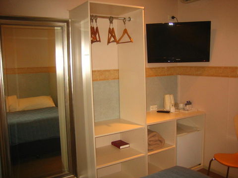 Hotel 59 Sydney - Tourism Noosa 38