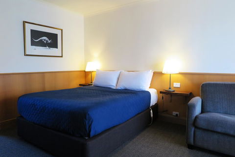 Summerhill Motor Inn - Tourism Noosa 2