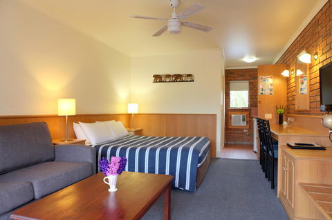 Summerhill Motor Inn - Tourism Noosa 14