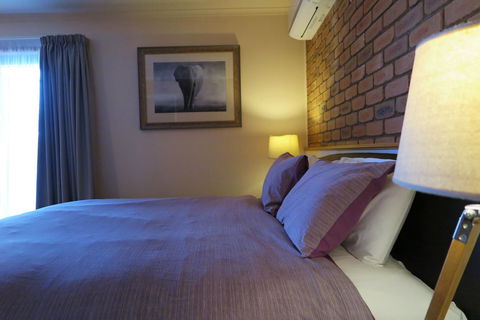 Summerhill Motor Inn - Tourism Noosa 9