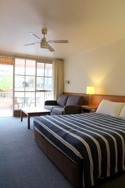 Summerhill Motor Inn - Tourism Noosa 33