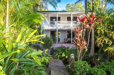 A Beach House At Byron - Tourism Noosa 4